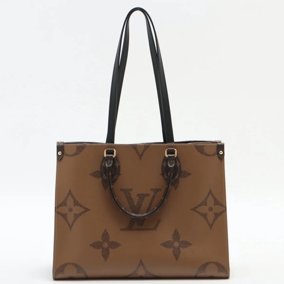 Louis Vuitton Monogram Giant Reverse On The Go MM - Tan & Brown M45321 - Picture 2 of 12